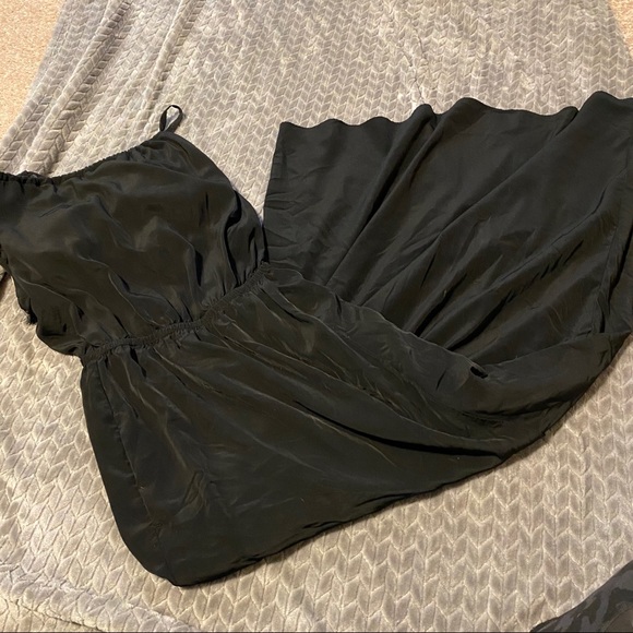 Athleta Ripple Keyhole Maxi Dress - Picture 2 of 4